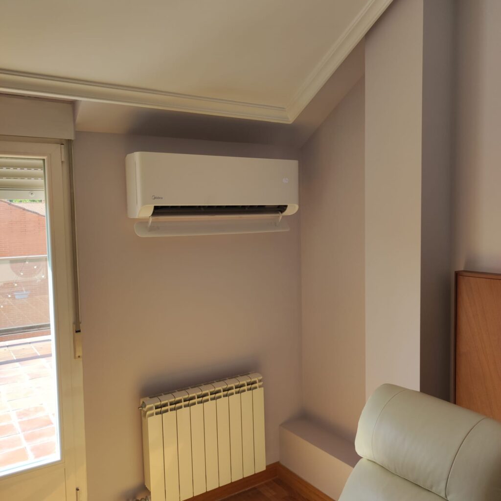 unidad interior de aire acondicionado de tipo mural